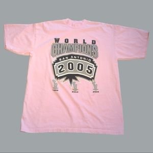 ❌SOLD❌ Vintage Spurs 2005 Championship Shirt